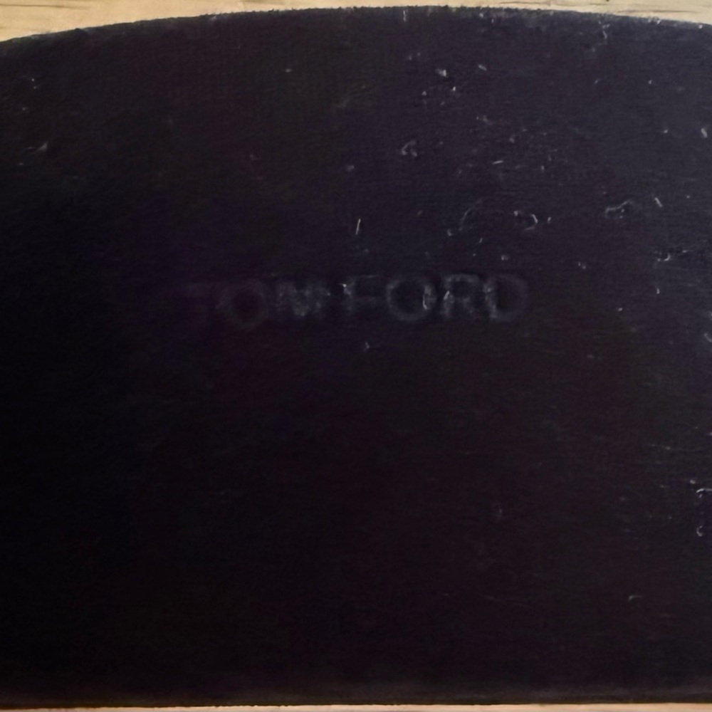 Tom Ford Sunglass Case - CASE ONLY! 
excellent condition!